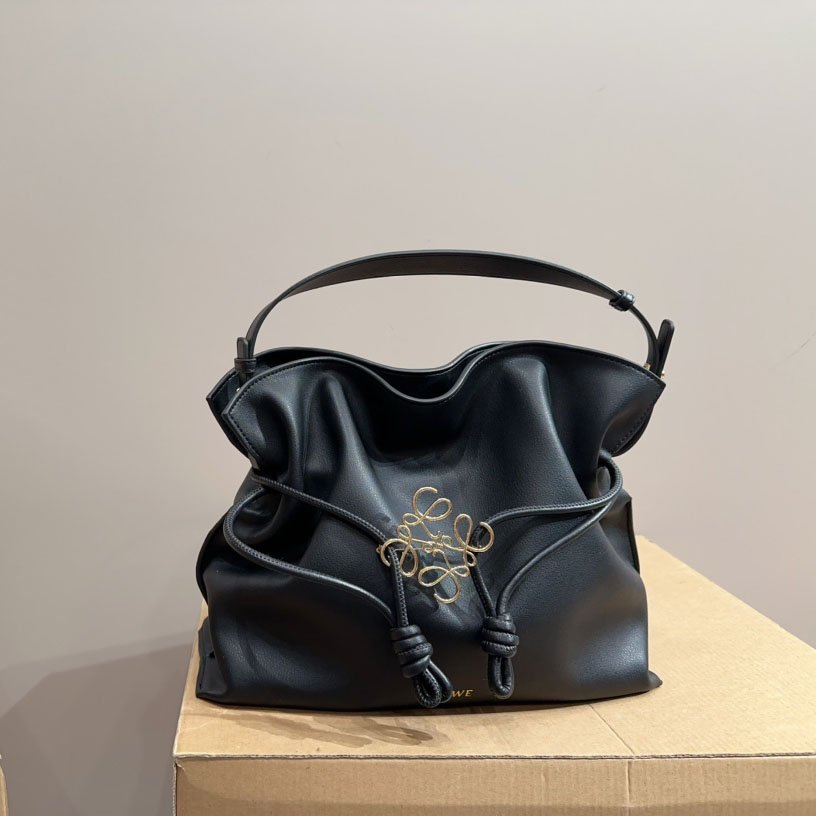 a69f7a5a2f71733ac28f7bb1fbe9e5b2-1 Flamenco clutch in nappa calfskin - Image 1